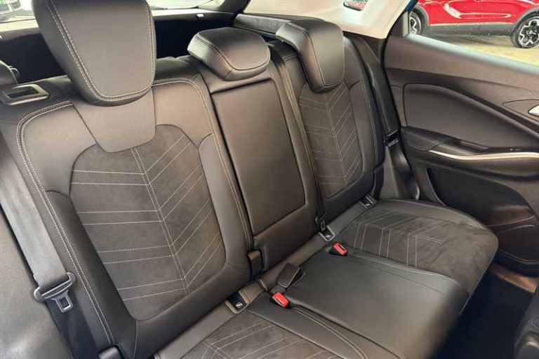 2023 Vauxhall Grandland 1.2 Turbo Ultimate 5dr HATCHBACK PETROL Manual