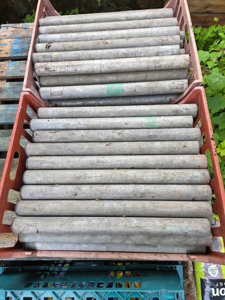 Steel Legs (64) for Theatrical staging/platform