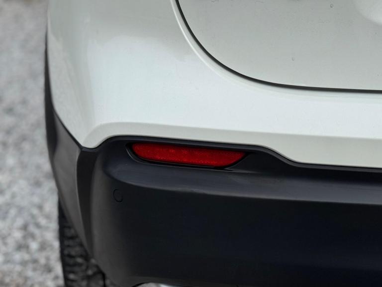 2017 Nissan Qashqai 1.2 DiG-T N-Connecta 5dr Xtronic HATCHBACK PETROL Automatic