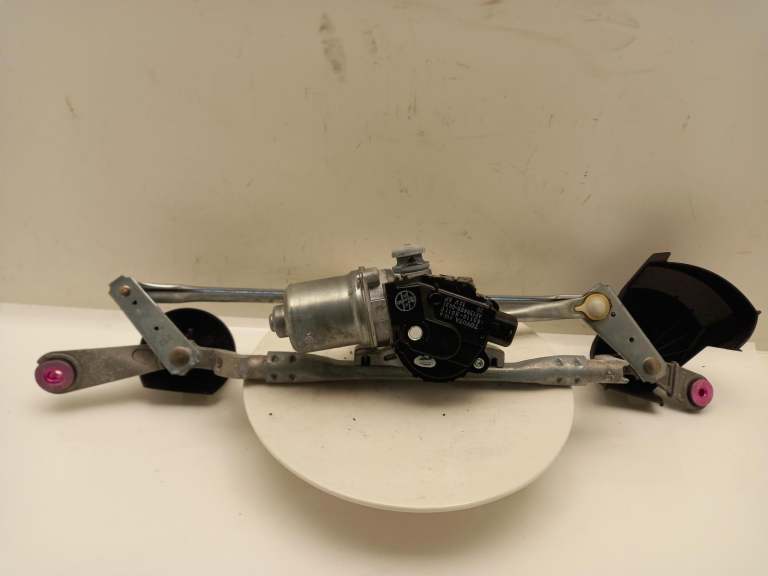 Toyota Yaris Wiper Motor Front 2020-2026 5 Door Hatchback