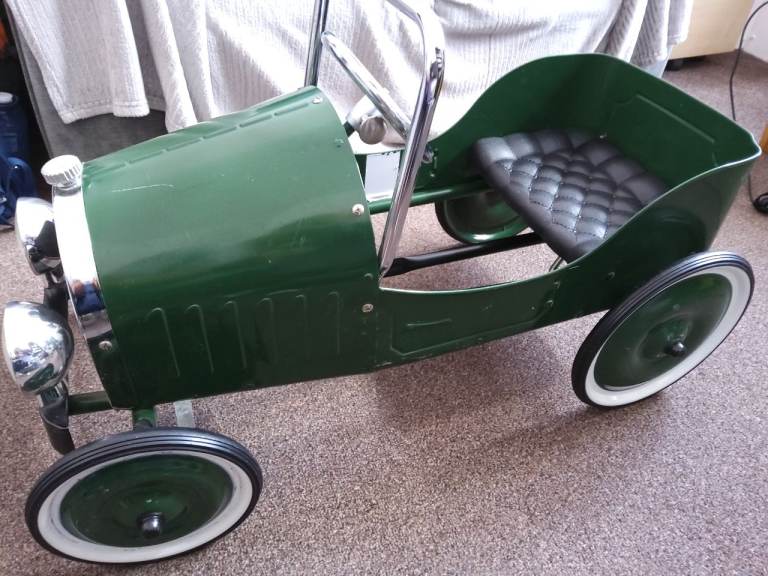 Goki Pedal Car