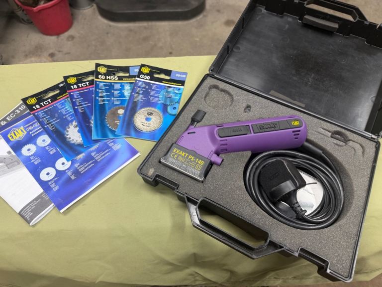 Exakt PS-140 Handheld Precision Power Saw