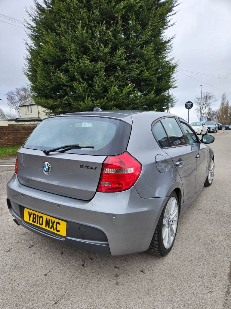 BMW, 1 SERIES, Hatchback, 2010, Manual, 1995 (cc), 5 doors