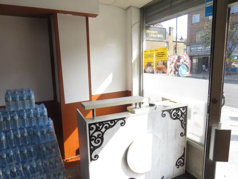 Retail / Business Space to Rent – High Street N17 – £60 per Week