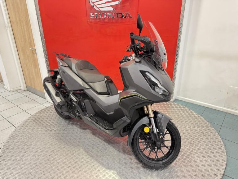 2023 '23' Honda ADV350