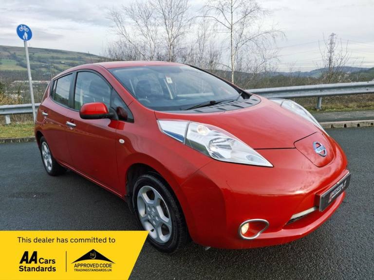 2017 Nissan Leaf 30kWh Acenta Hatchback 5dr Electric Auto (109 bhp) Hatchback ELECTRIC Automatic