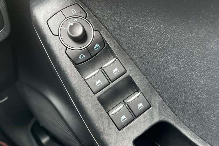 2022 Ford Puma 1.0 EcoBoost Hybrid mHEV ST-Line 5dr Manual Hatchback Petrol Manual