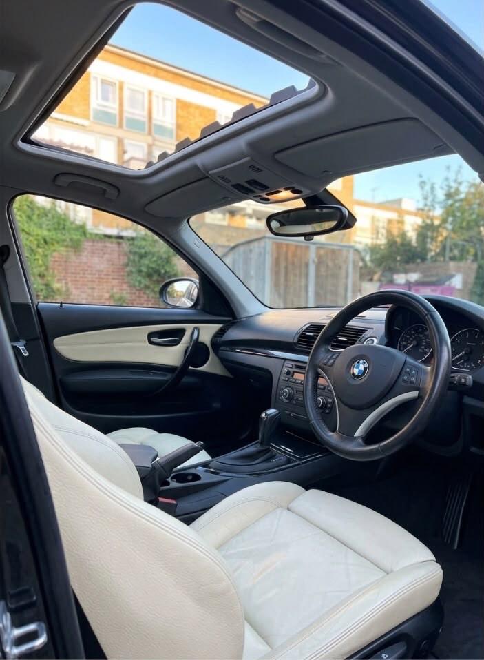 BMW, 1 SERIES, Hatchback, 2010, Semi-Auto, 1995 (cc), 5 doors