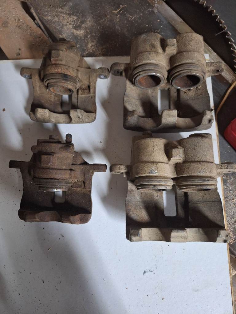 Discovery td5 callipers and bearing hubs