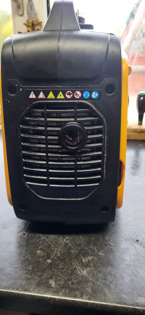 Wolf 950 inverter suitcase generator 