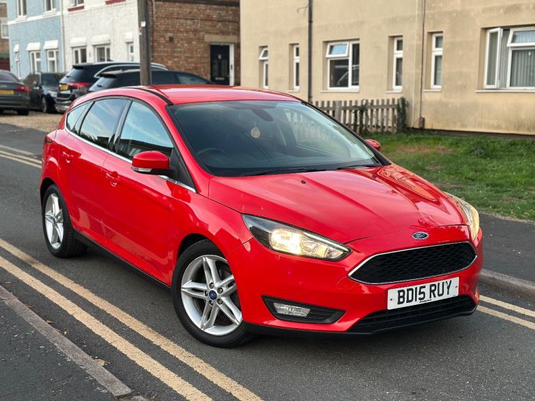 Ford, FOCUS, Hatchback, 2015, Manual, 999 (cc), 5 doors