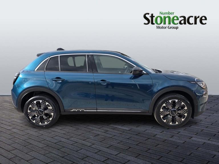 2025 Fiat 600 1.2 Hybrid 48V La Prima 5dr eDCT-6 HATCHBACK PETROL Automatic