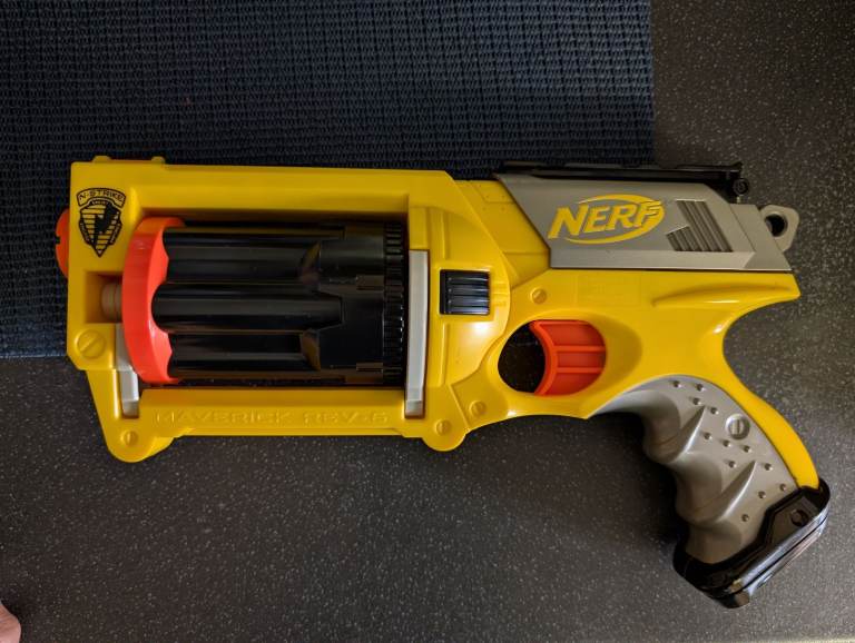 Nerf N-Strike Maverick Rev 6