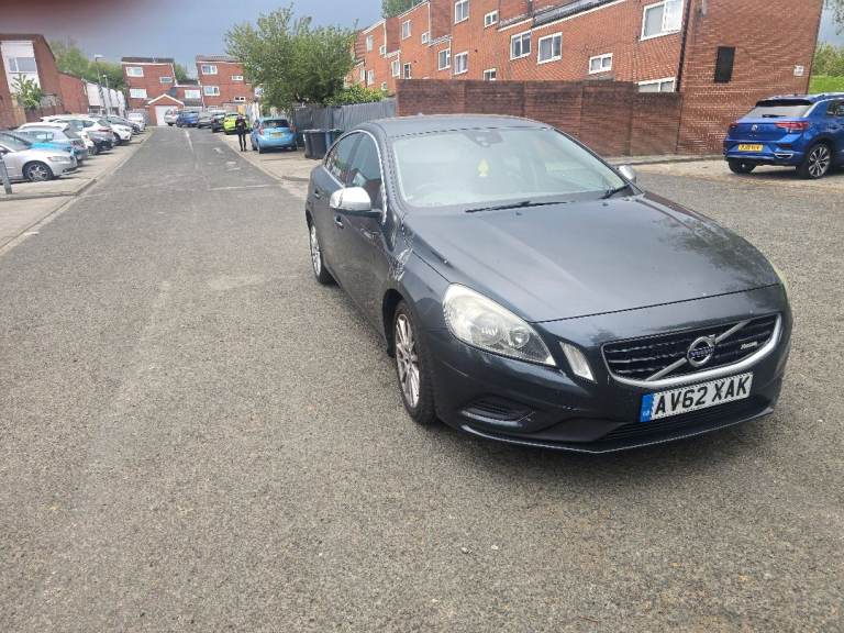 Volvo, S60, Saloon, 2012, Manual, 1560 (cc), 4 doors