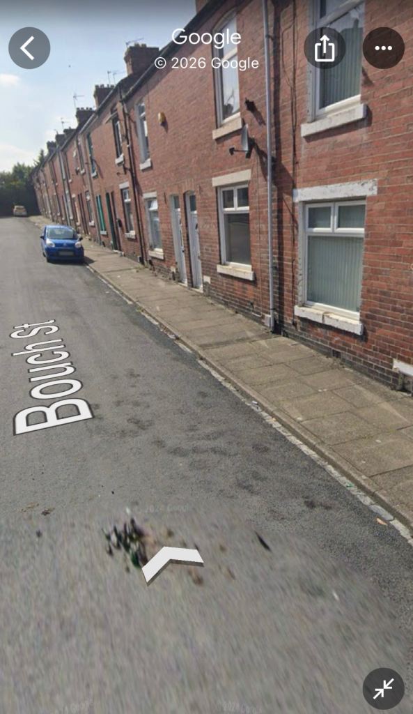 Newly refurbished two bedrooms house in shilden 