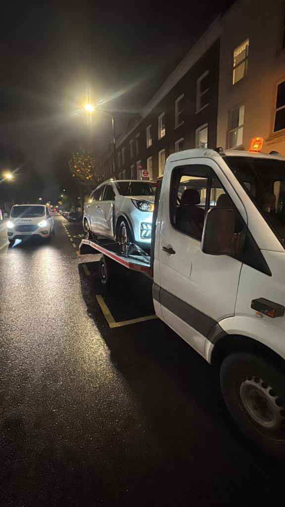 Hassoun recovery group 24/7 vehicle recovery services