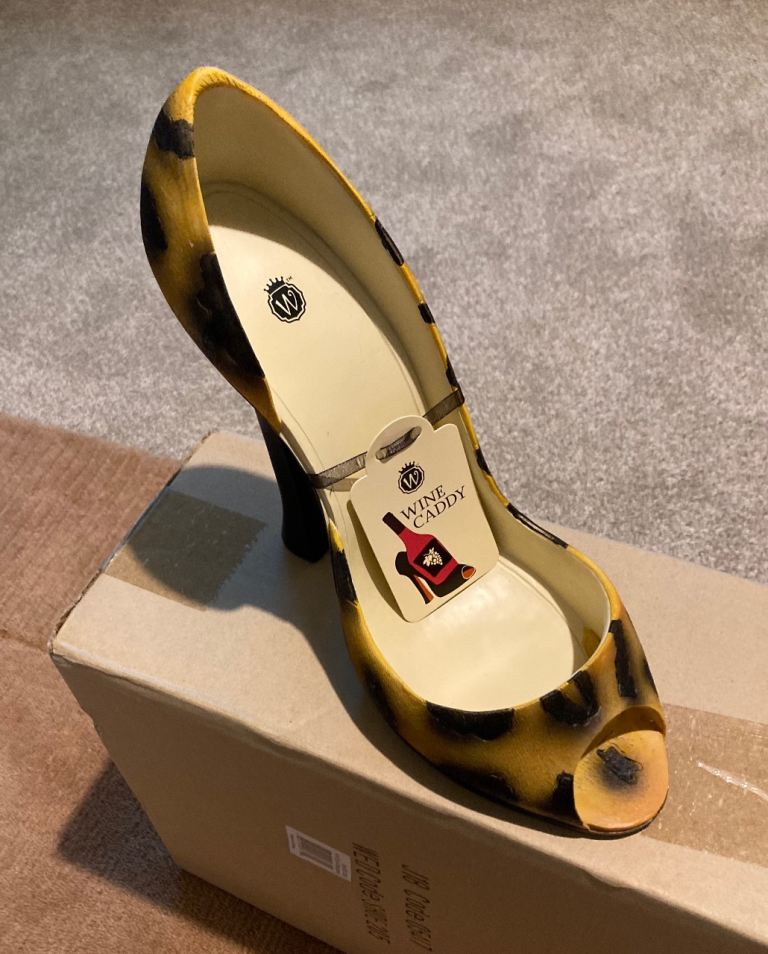 NEW - REDUCED  -  Wine Bottle Shoe Holder
