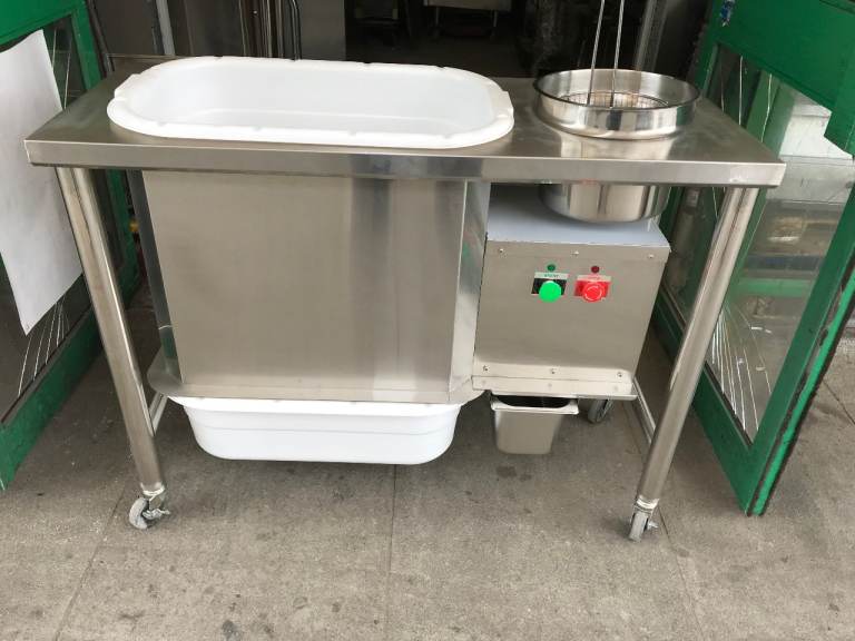 NEW CHICKEN BREADING TABLE  CATERING COMMERCIAL KITCHEN FAST FOOD RESTAURANT TAKE AWAY