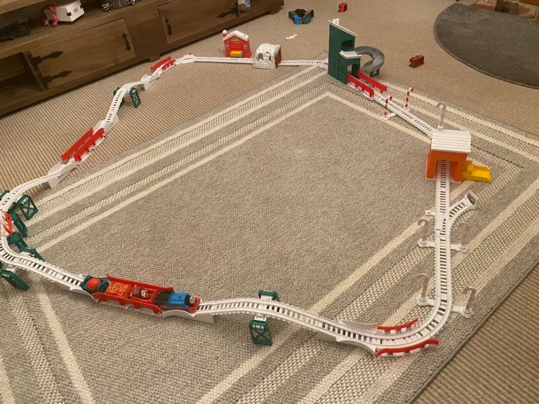 Thomas and Friends Holiday Cargo Delivery Set