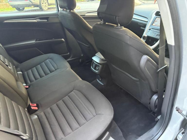 2015 Ford Mondeo 2.0 TDCi ECOnetic Zetec Euro 6 (s/s) 5dr Diesel