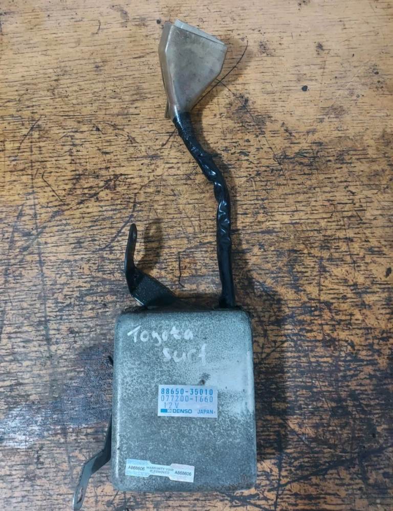 Toyota Surf AC ECU 8865035010 Hilux 4Runner Climate Control Amplifier Module