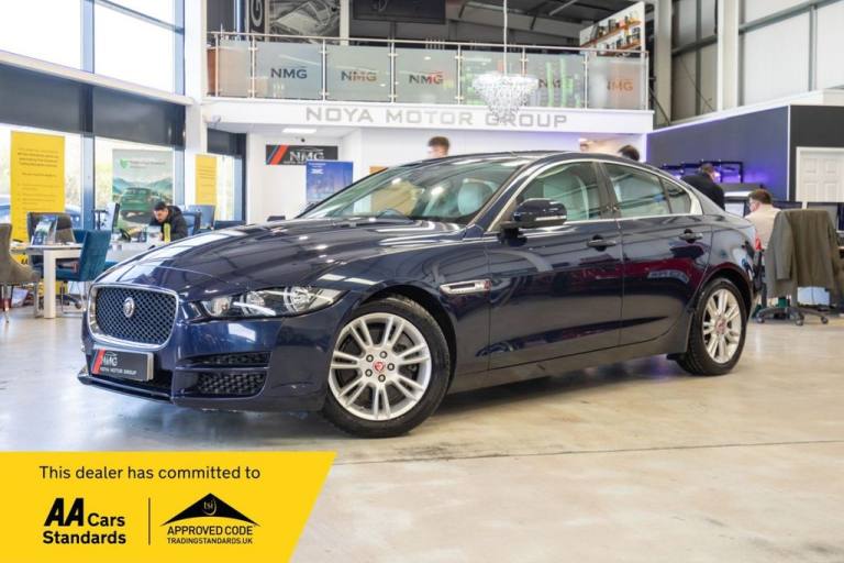 2017 Jaguar XE 2.0i Prestige Saloon 4dr Petrol Auto Euro 6 (s/s) (200 ps) Saloon Petrol Automatic