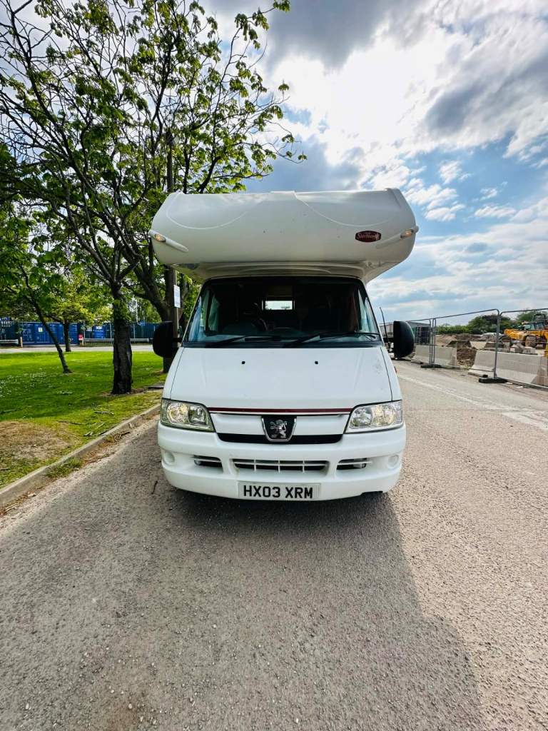 Peugeot autocrusie star lazer 6 births motorhome