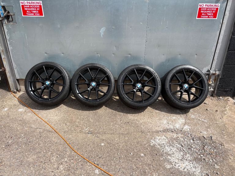 For sale is a stunning set of Motech 763M Style alloy wheels, inspired by iconic BMW 763M design.