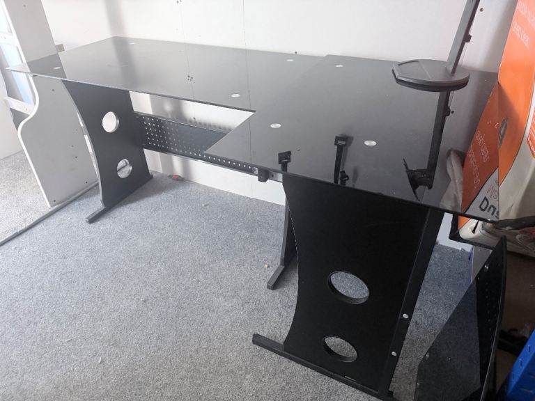 Free crystal corner office table 