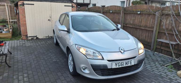 Renault, MEGANE, Hatchback, 2011, Manual, 1461 (cc), 5 doors