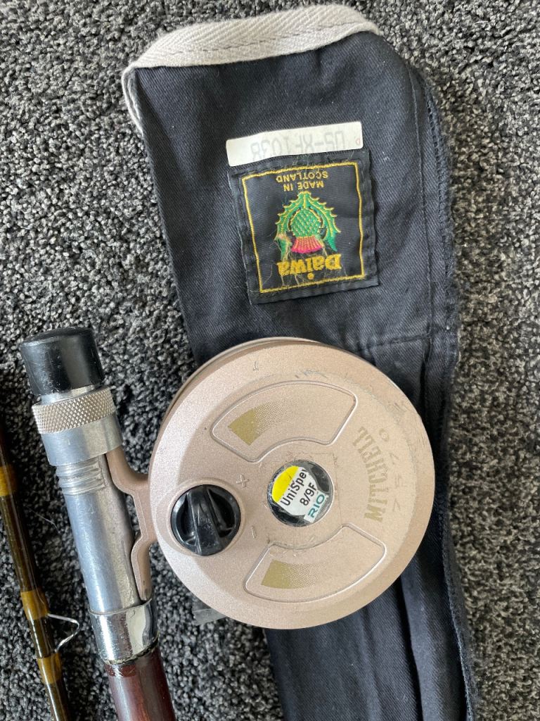 Daiwa Whisker Osprey -X (Model OS-X F1038, Vintage Mitchell Fishing Reel in Original Rod Bag - 