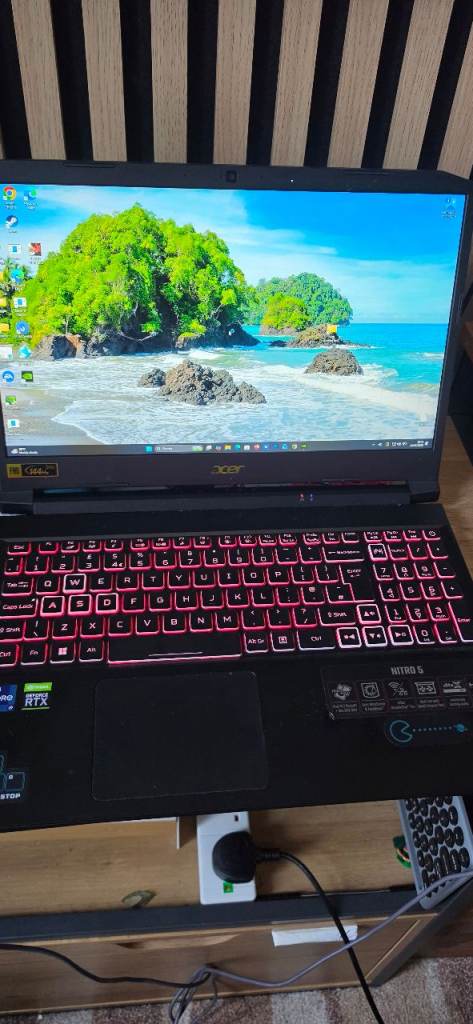Acer nitro Gaming Laptop 