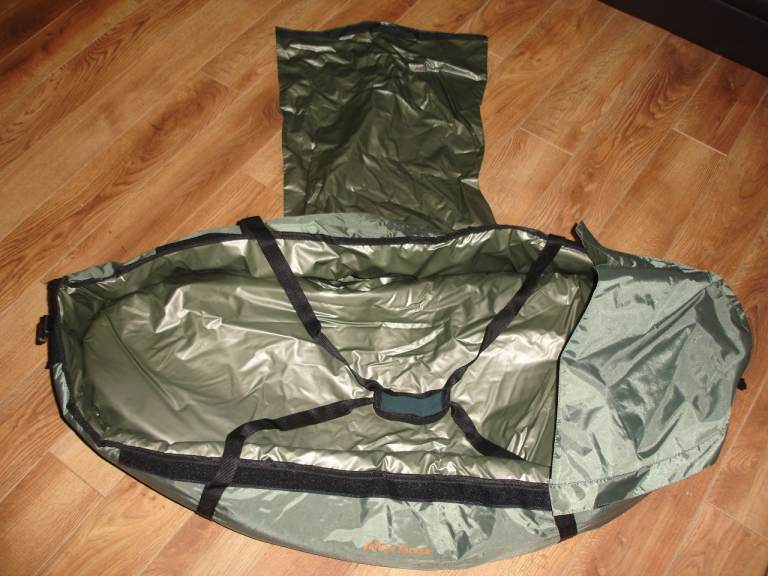 Landing Cradle Brand New Triton Tackle ideal for Pike Anglers