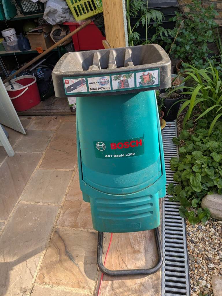 Bosch Garden Shredder (£225 New) 2220w. 'AXT 220 Rapid'