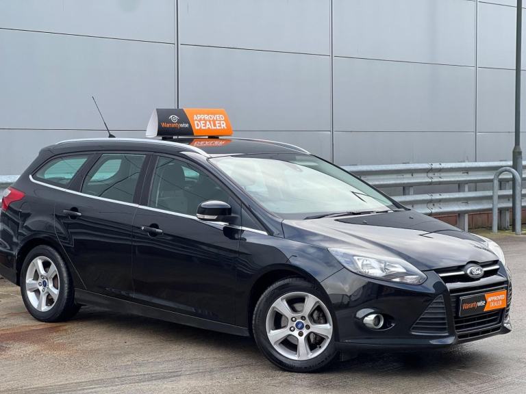 2014 Ford Focus 1.6 TDCi Zetec Navigator Euro 5 (s/s) 5dr ESTATE Diesel Manual