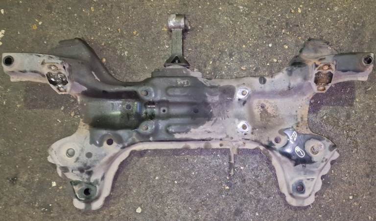 Hyundai i20 Front Subframe 2010