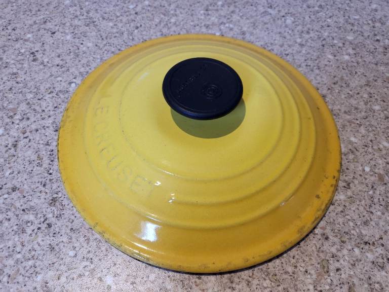 Le Creuset 18cm Replacement Enameled Cast Iron Lid ONLY – Soleil Yellow