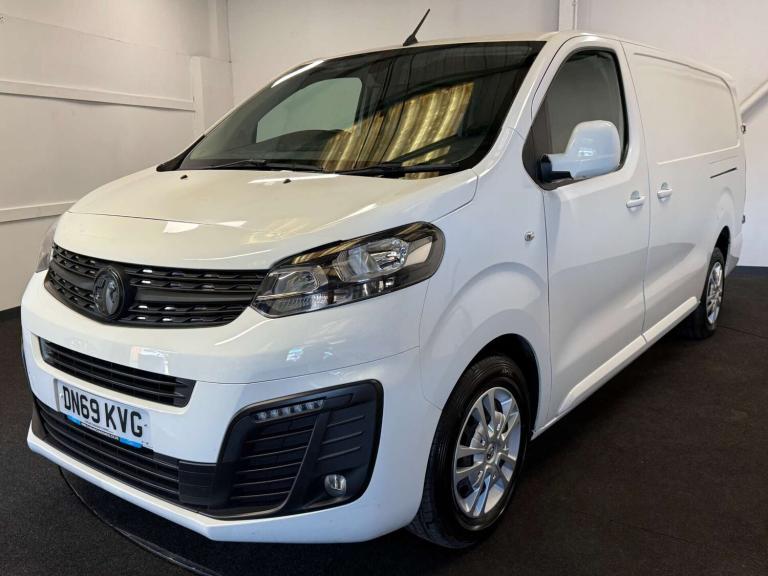 2019 Vauxhall Vivaro 2900 1.5d 100PS Sportive H1 Van PANEL VAN DIESEL Manual