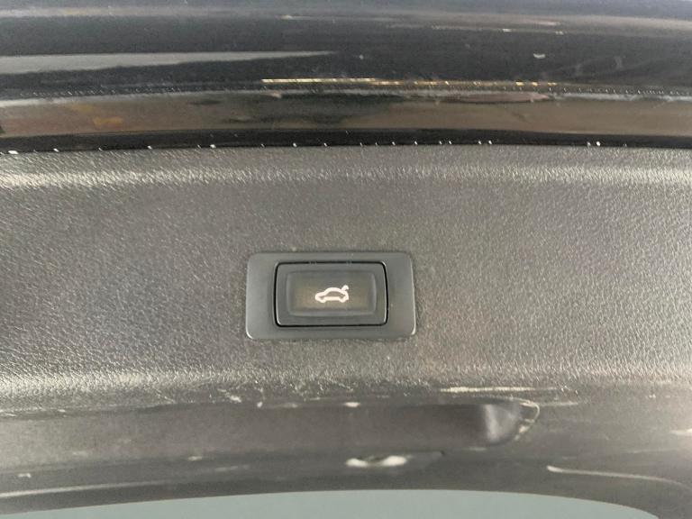 2021 Audi A4 Avant 2.0 TDI 40 Sport Edition Estate 5dr Diesel S Tronic quattro Euro 6 (s/s) (2 Es...