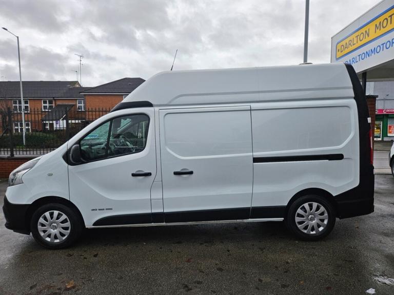 2017 Renault Trafic LH29 BUSINESS ENERGY DCI LWB HI ROOF (NO VAT) Panel Van Diesel Manual