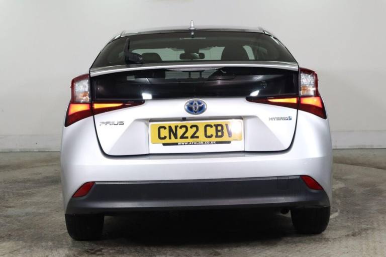 2022 Toyota Prius 1.8 VVT-h Active CVT Euro 6 (s/s) 5dr Hatchback Automatic