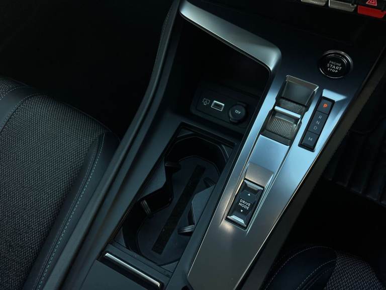 2023 Peugeot 308 1.2 PureTech Allure Premium 5dr EAT8 HATCHBACK PETROL Automatic