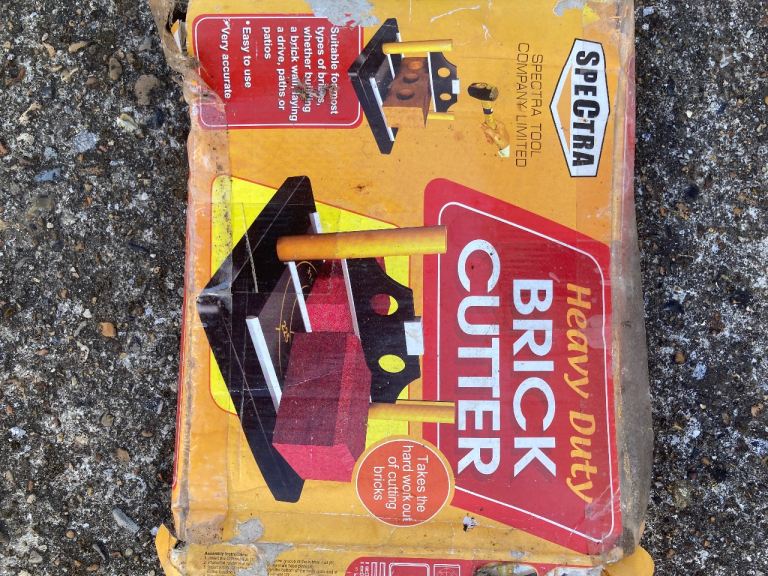 Spectra Heavy Duty Brick Cutter – Good Condition