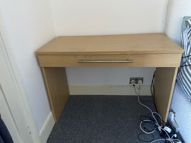 Dressing table FREE