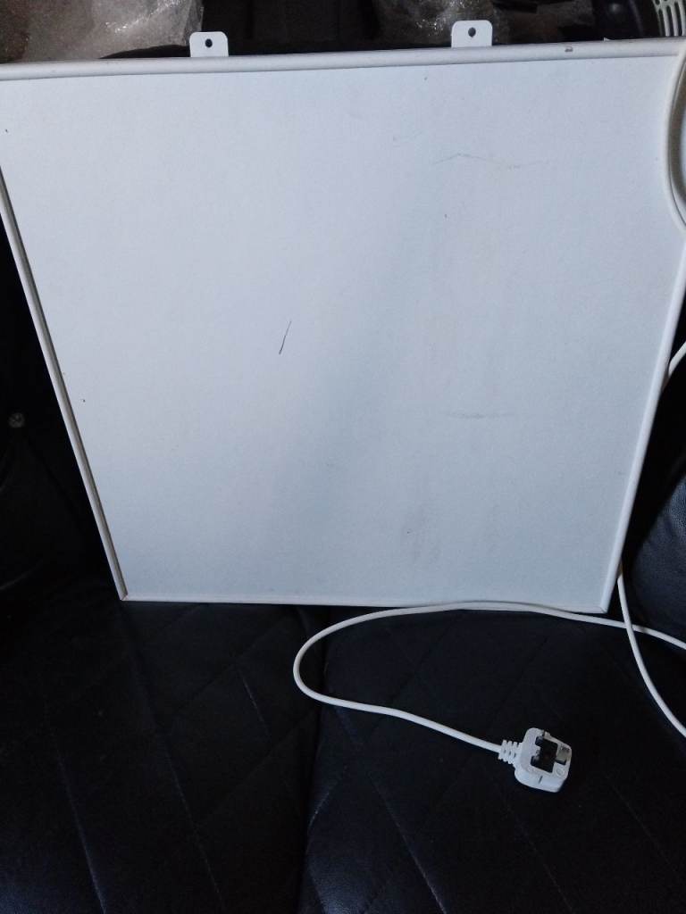 White Pet Heat Spot with UK Plug