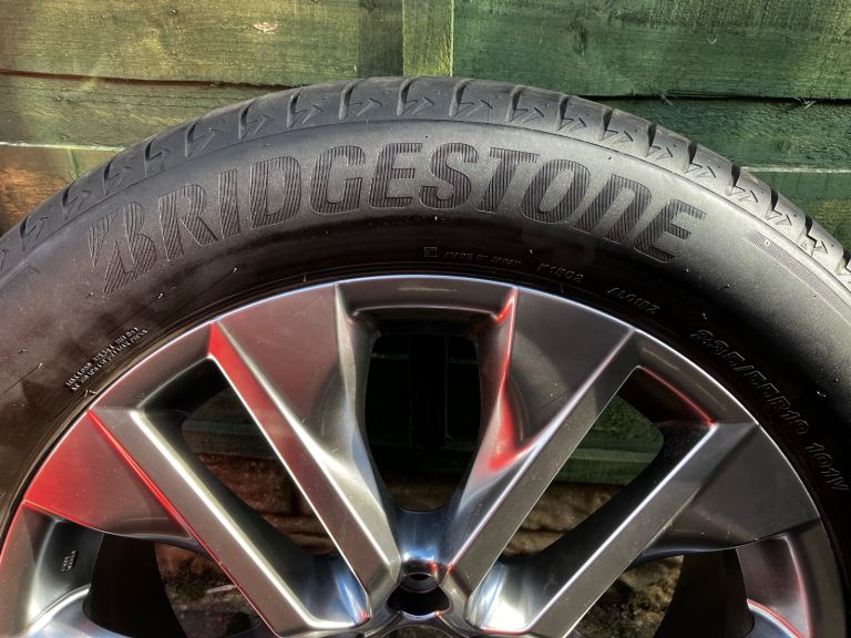 235/55/19 Bridgestone Alanza Tyre 
