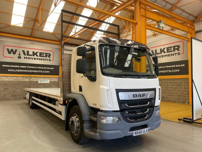 DAF LF 290 *EURO 6* 18 TONNE 4X2 FLATBED - 2018 - NX68 ULA