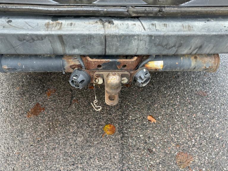 2018 MERCEDES SPRINTER 2.1L DIESEL WHITE MANUAL MWB LOW ROOF PANEL VAN - 194K