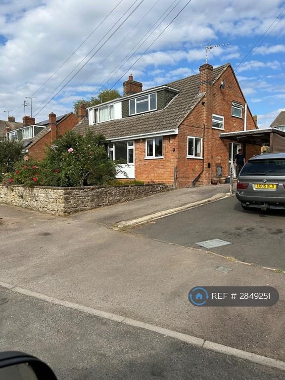 3 bedroom house in Sideleigh Road, Bodicote, Banbury, OX15 (3 bed) (#2849251)