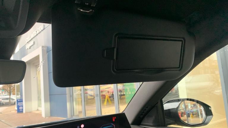 2025 Peugeot 5008 1.2 HYBRID GT SUV 5dr Petrol Hybrid e-DSC6 Euro 6 (s/s) (136 ps) SUV Hybrid Aut...